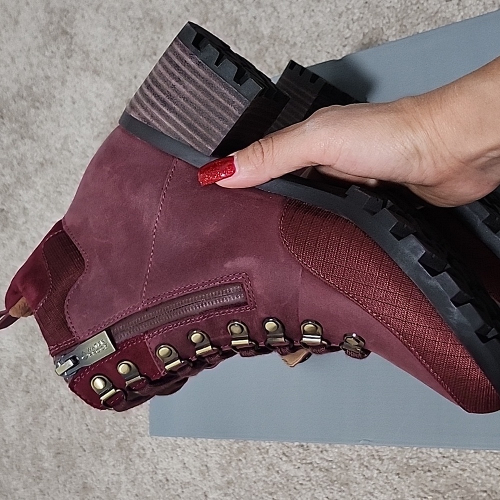 Vionic  Spencer-Port Boot 6
